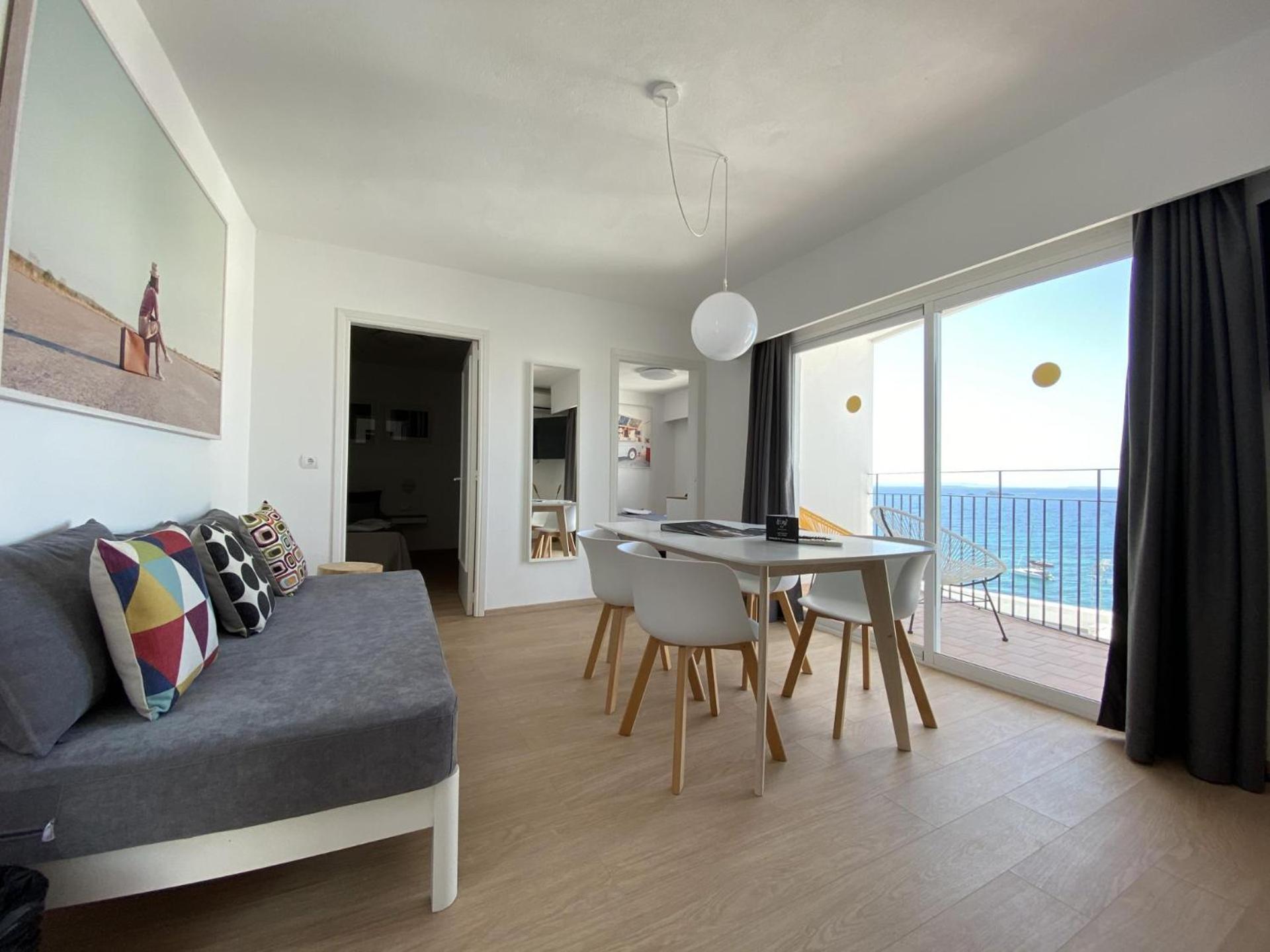 Aparthotel Cenit & Apts Sol Y Viento