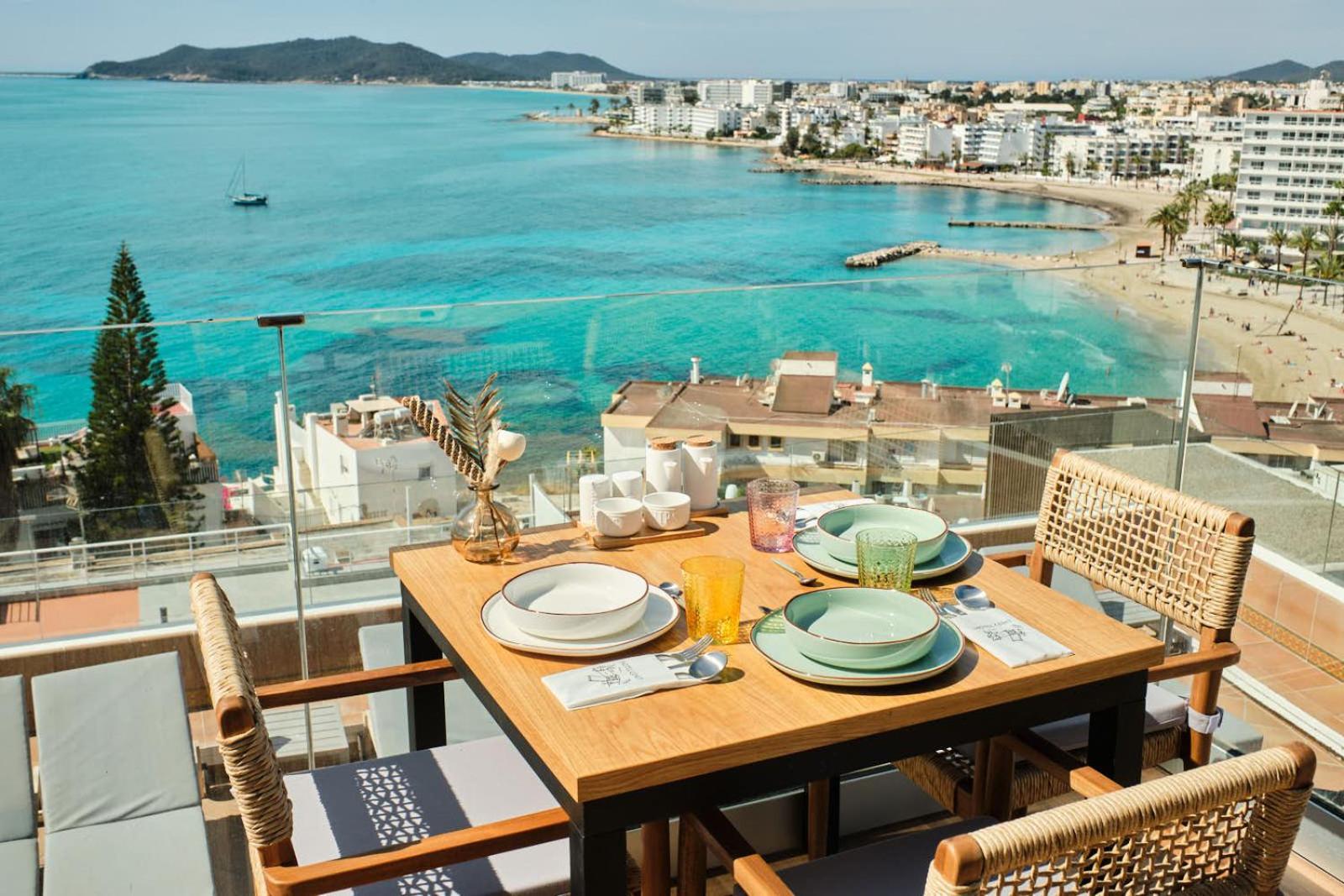 Cenit & Apts Sol Y Viento Aparthotel