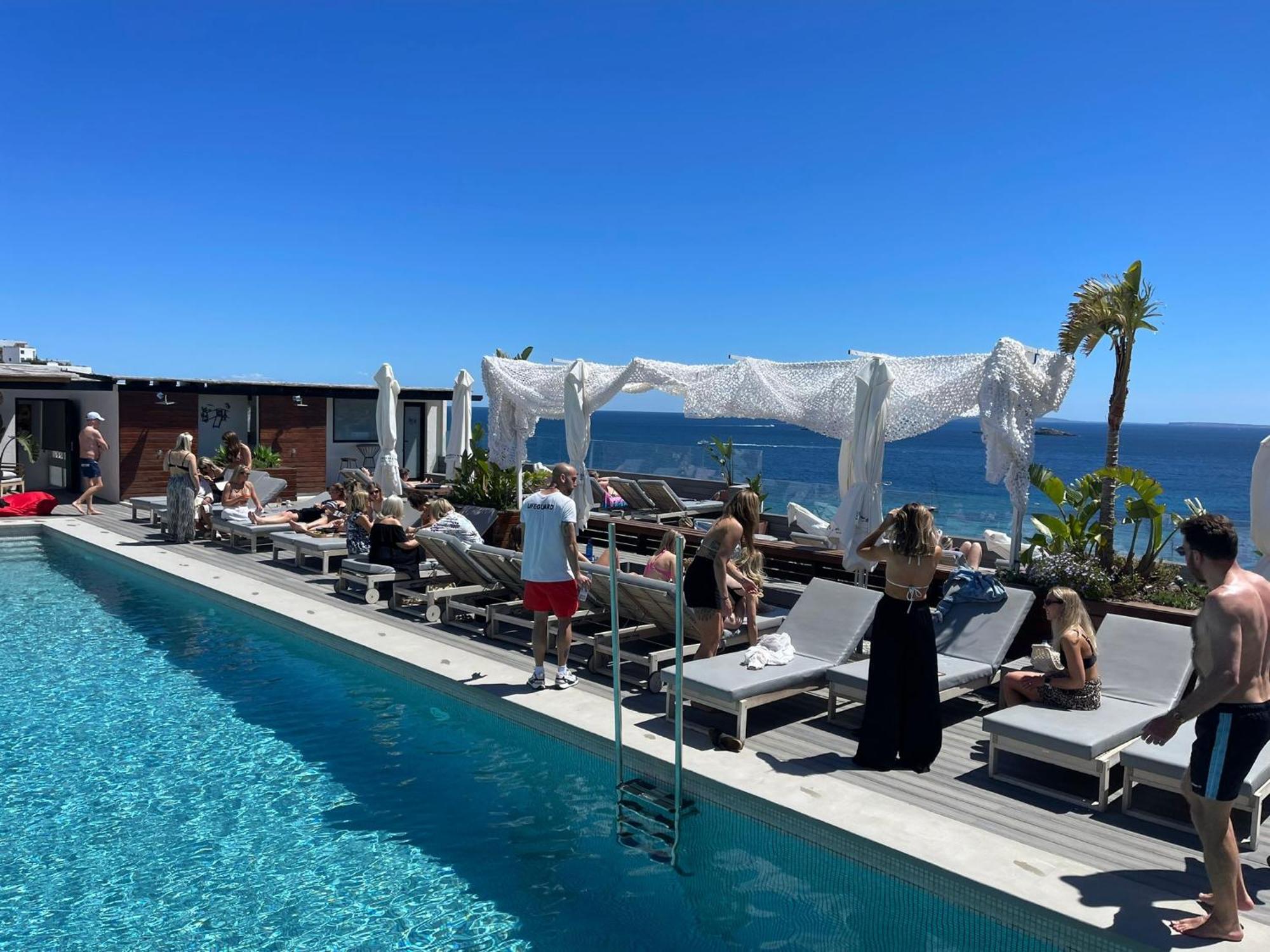Aparthotel Cenit & Apts Sol Y Viento Ibiza-Stadt