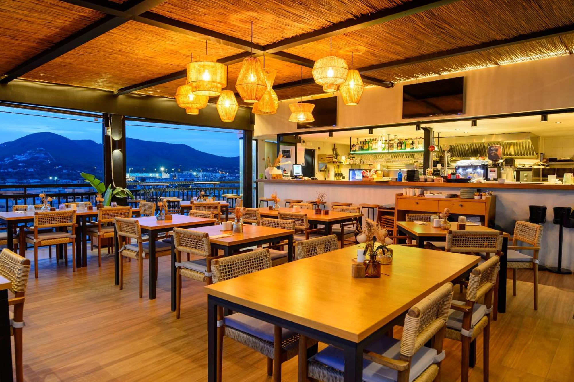 Cenit & Apts. Sol Y Viento 2* Ibiza-Stadt